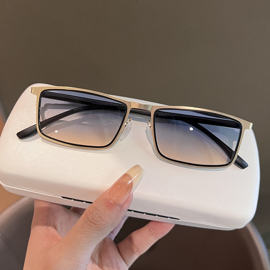 Retro small-frame square sunglasses for small faces, high-end men's driving HD sunglasses, anti-UV glasses