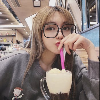 Korean Style ins Zhou Yangqing Internet Celebrity Style Trendy Black Glasses for Women, Large Frame, Square Frame, Round, Makes Face Look Smaller, Non-Prescription Myopia Glasses