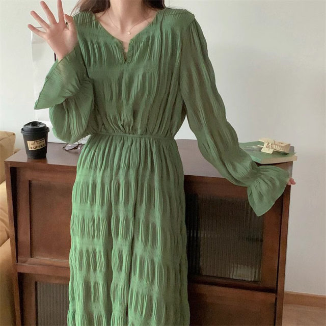 Korean chic spring niche design pleated trumpet sleeve dress women's waist slimming tea break dress long skirt