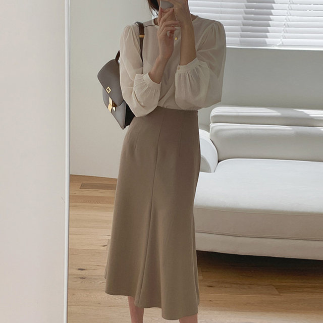 Korean chic temperament round neck slightly transparent loose puff sleeve shirt + high waist bag hip over knee fishtail skirt