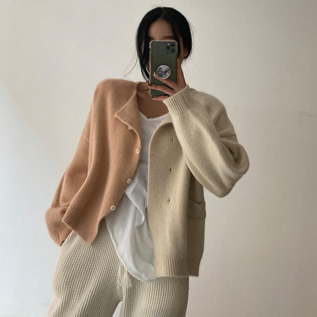 Korean chic autumn and winter simple and versatile round neck color matching design loose long-sleeved knitted cardigan sweater coat for women