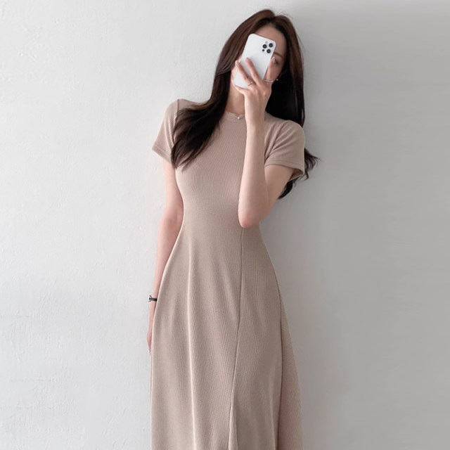 Korean chic spring and summer French style round neck slim fit and drapey threaded solid color A-line short-sleeved dress for women