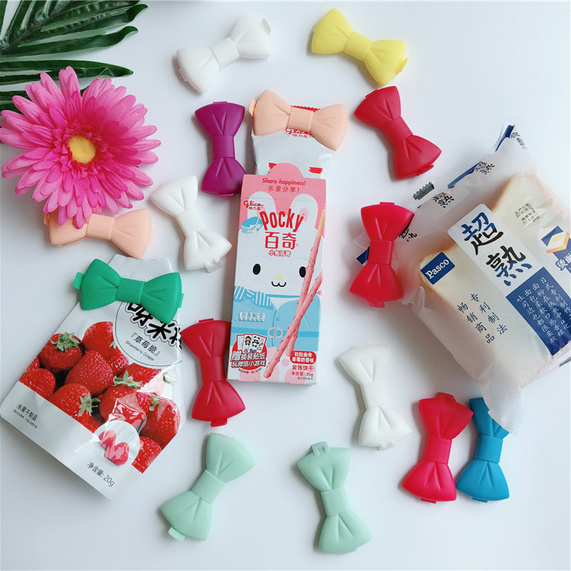 Japanese counters with the same cute bow seal clip seal clip milk powder snacks moisture-proof food bag clip