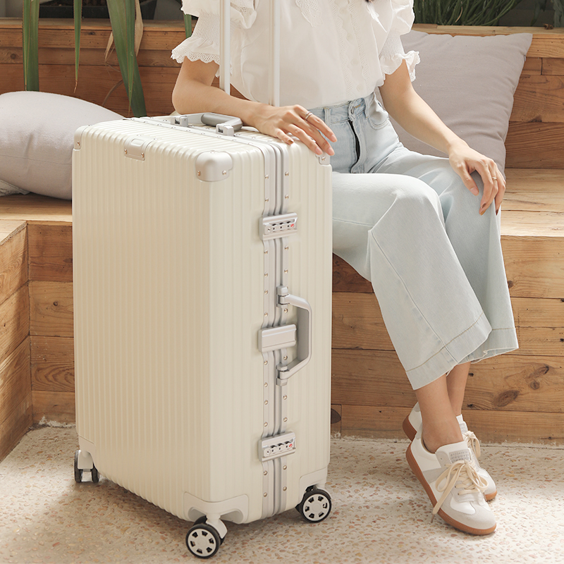 Aluminum frame suitcase female 20 boarding case universal wheel male 24 password box 26 student trolley case 29 travel case abroad