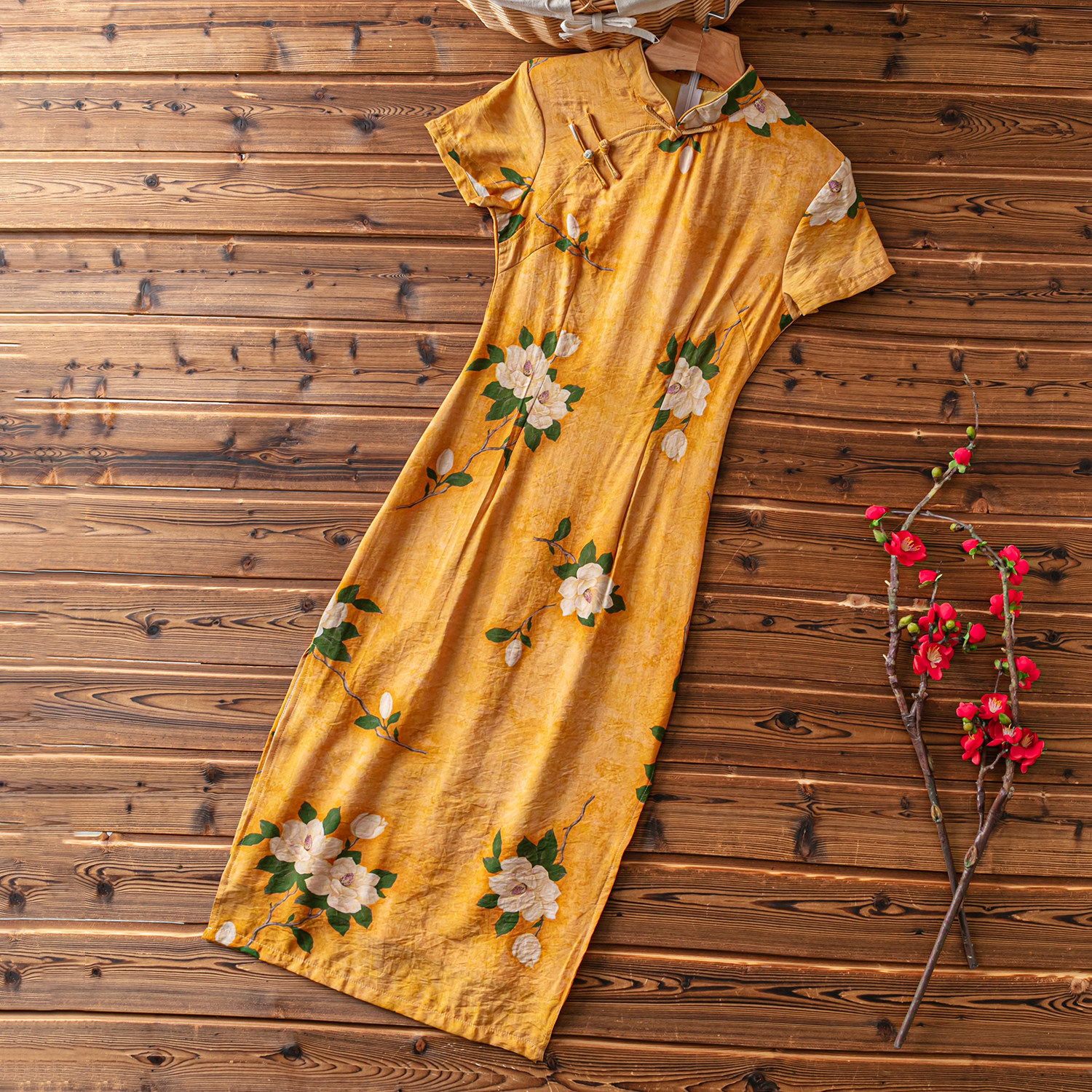 Cheongsam 2021 new women's summer elegant retro Chinese style flower mid-length version young improved dress