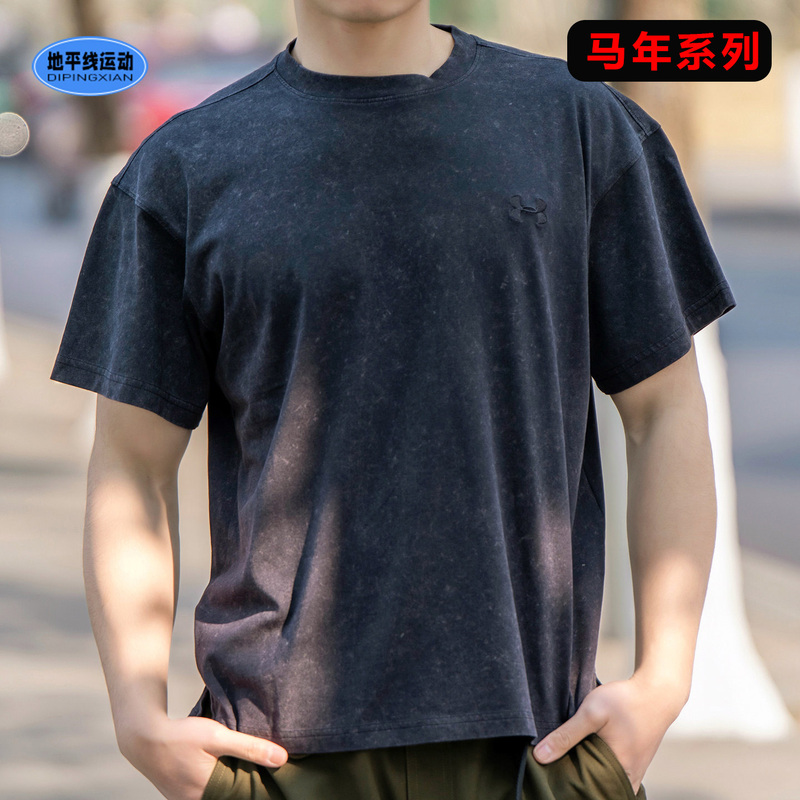 Under Armour [Year of the Horse New Year Series] Retro Fashion Sports Casual Short Sleeve T-Shirt for Men and Women Couples Ds