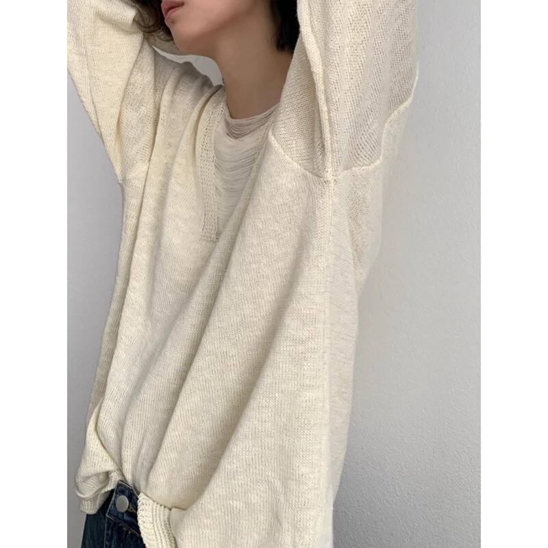 Unique Hollow-Out V-Neck Casual Thin Long-Sleeve T-Shirt for Men, Loose Knit Top, Cleanfit Early Spring Base Layer, Trendy Brand