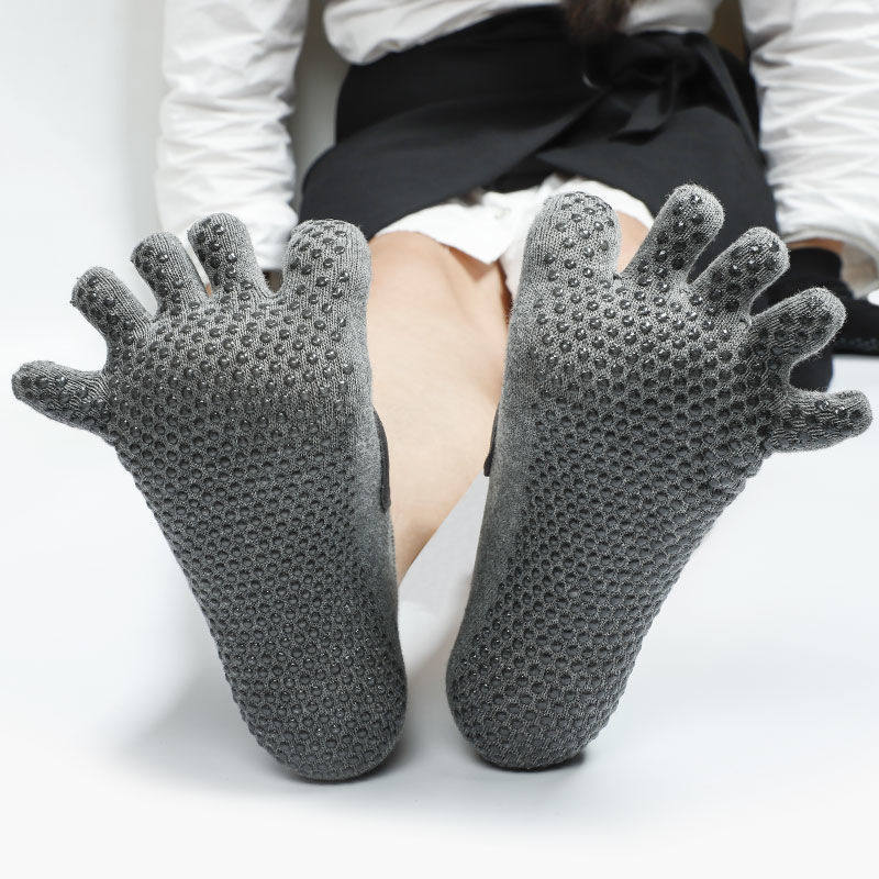 Yoga socks non-slip professional beginner women's sports fitness five-finger socks open toe socks Yoga socks Air trampoline socks