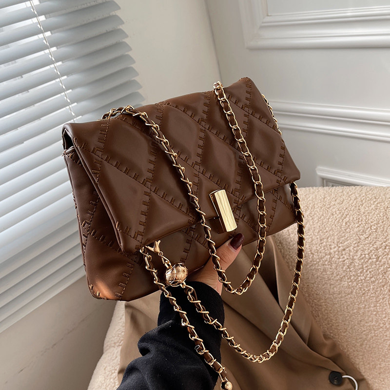 French small crowdsourced superior packet girls ins2022 texture genuine leather Genuine Leather popcorn Chain Slanted Satchel