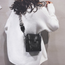 La mode net red small bag female 2020 new all-match messenger bag chain shoulder bag western style small square bag soft