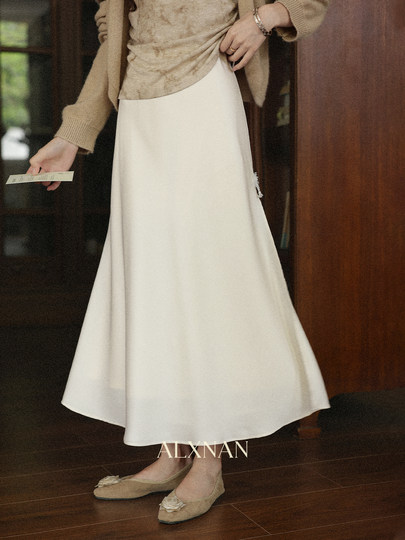 鹿向南「月光染」杏色法式半身裙女秋冬缎面半裙气质拼接蕾丝裙子