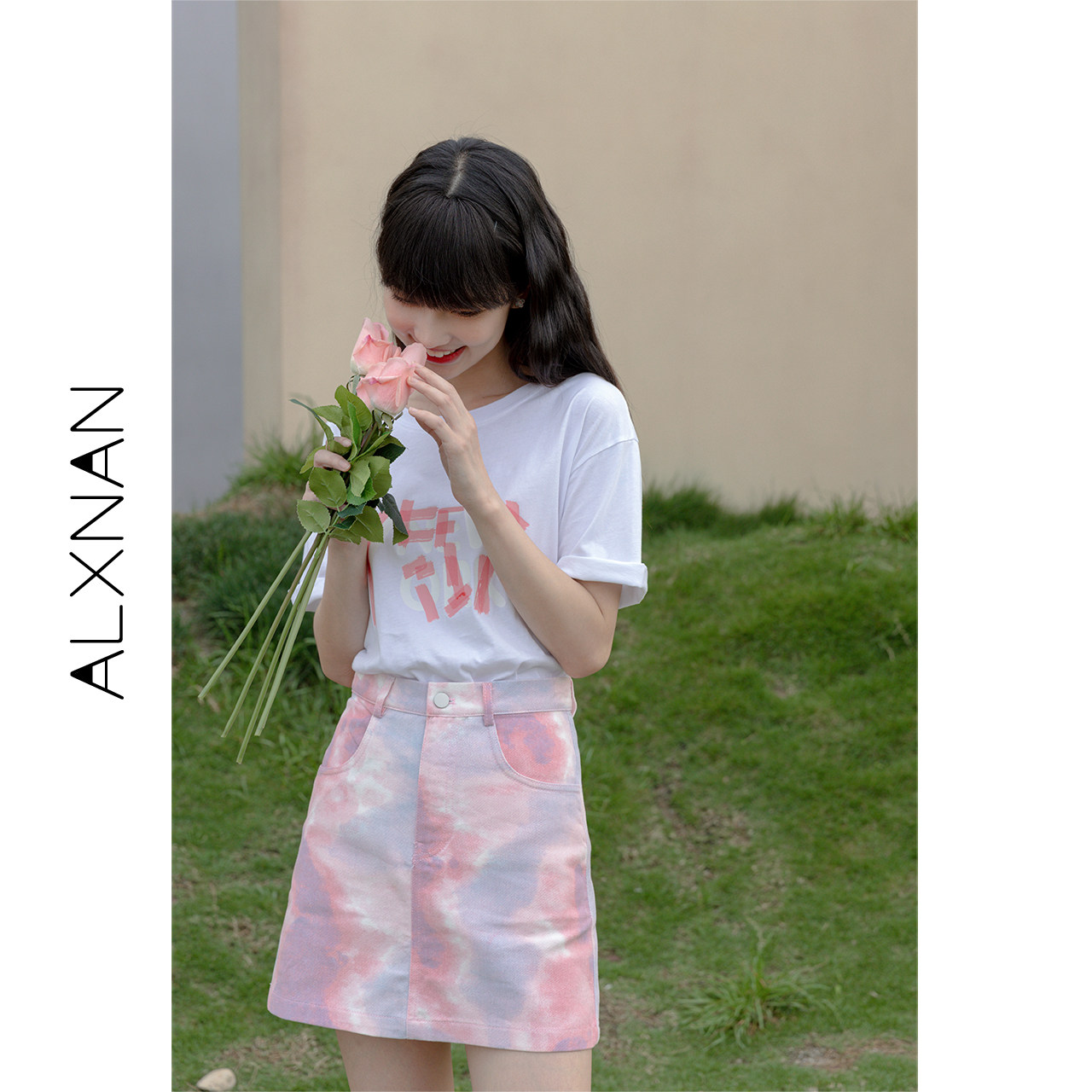 Deer South White T-Shirt Woman Short Sleeve 2022 New Half Sleeve Printed Blouse Loose Mid-Sleeve Undershirt Summer