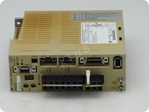 YASKAWA SGDS-02A72A YASKAWA servo drive 200W