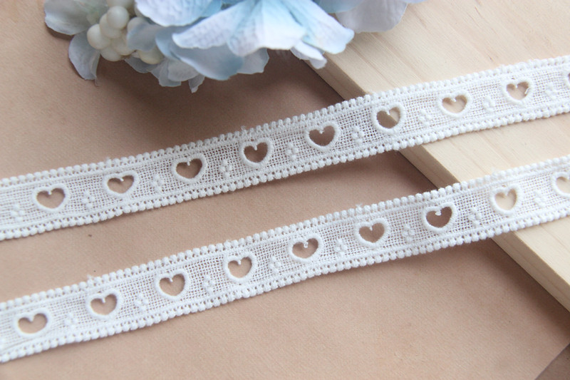 D25 cotton lace lace lace lace handmade DIY lace lace heart-shaped clothing accessories embroidered lace with lace width 2 2cm