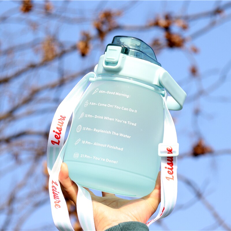 Large Capacity Water Cup High Face Value Lady With Straw Large Belly Cup Frosted Male Plastic Cup Anti-Fall Student Sports Cup