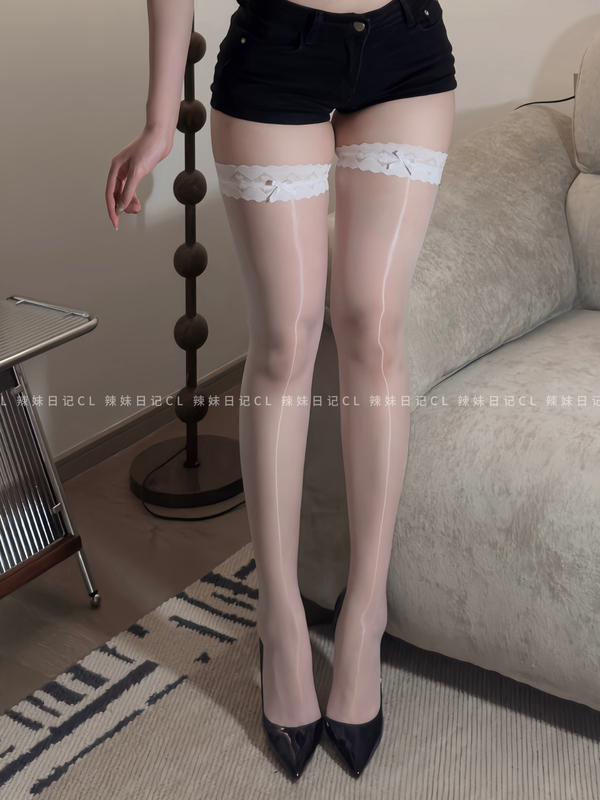 Hot Girl Diary Cl「Qingyuan」White Lace with Red Trim Ultra-Thin Pure Desire Sexy Long Stockings Over-The-Knee Thigh-High Socks