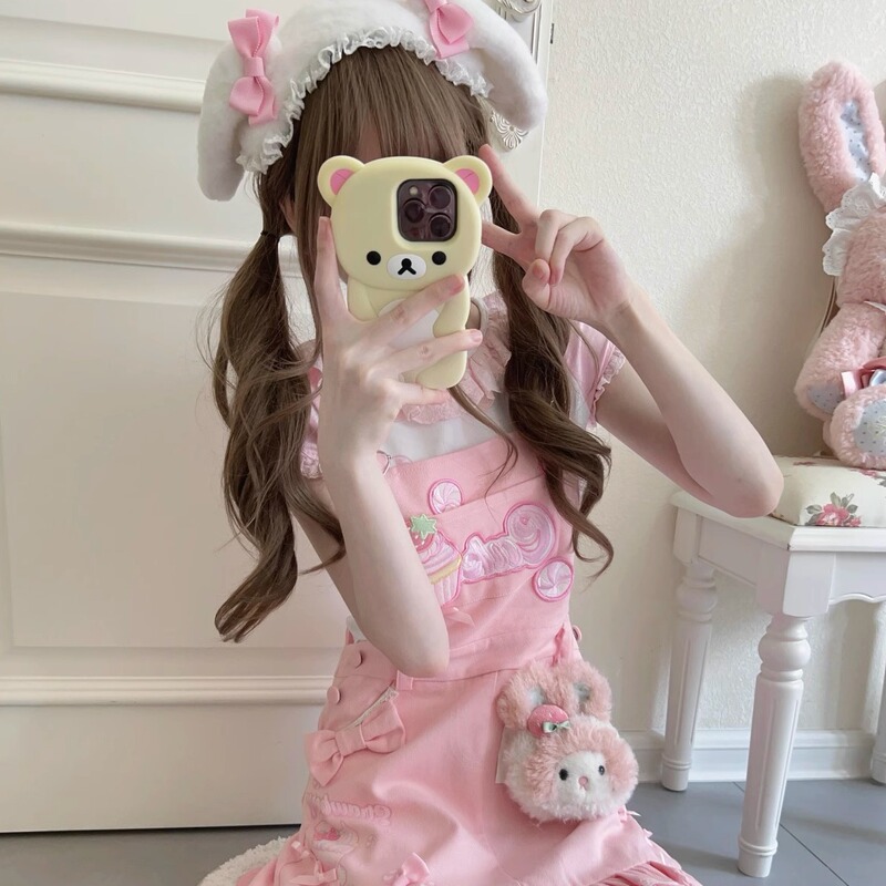 [in Stock] Xiao Ding's Original Design for Rainy Days, Strawberry Cake Cute Cartoon Print, Soft Girl Slim Fit