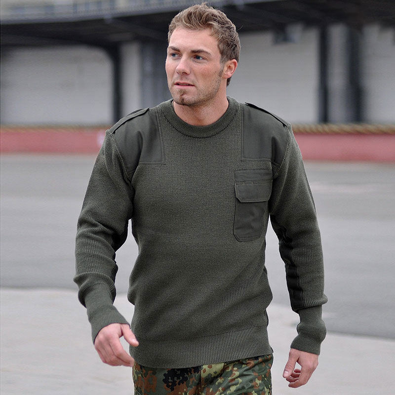 German army German public military version of the original outdoor autumn and winter warmth plus thick gray and green knit sweater cardigan military uniform