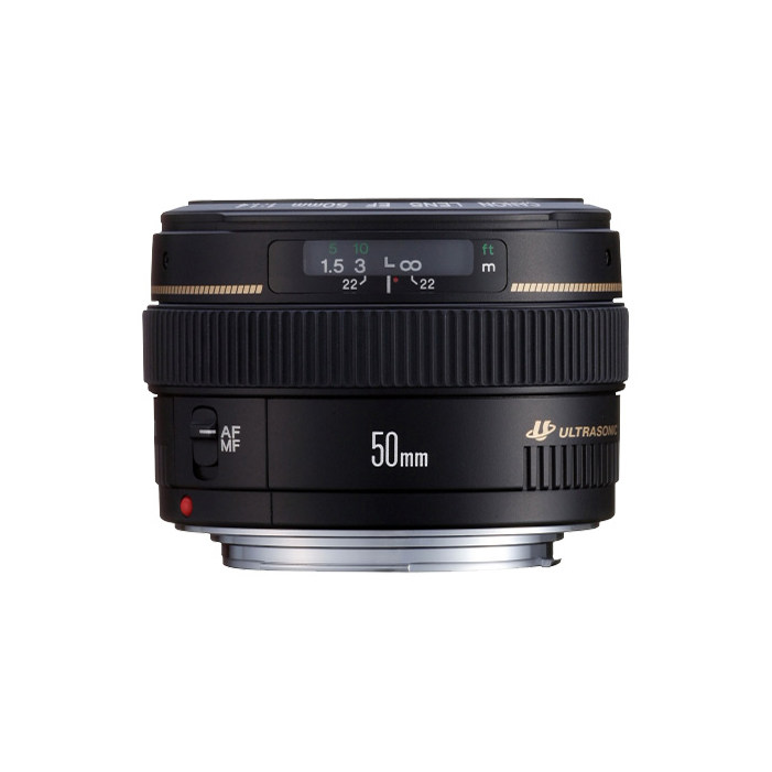 Taxi lens Canon EF 50mm f 1 4 SLR camera rental for portrait photography