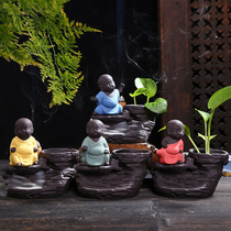 Reverse incense burner kung fu little monk incense incense burner household ceramic ornamental Liuyun personality creative tea ceremony accessories