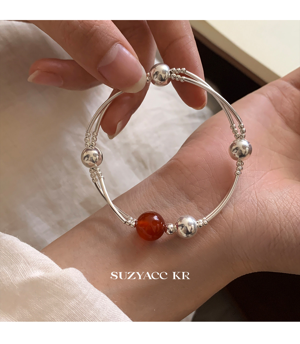 银饰手链 suzyacc kr轻奢简约红玛瑙纯银双层手链女早秋复古气质高级感手饰