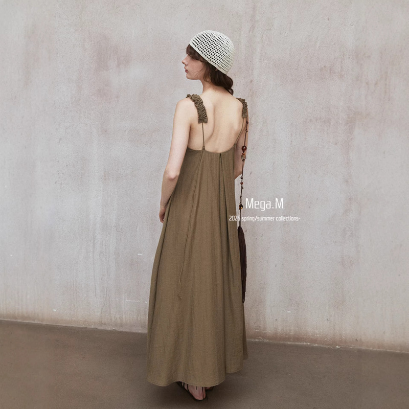 Margemeng French-Style Long Suspender Dress 2026 Spring New Women's Clothing Gentle Minimalist Feminine Dress