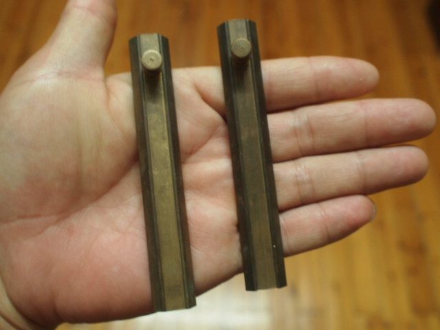 (moving sale) old furniture copper door cabinet accessories copper latch window latch box accessories a pair of old objects