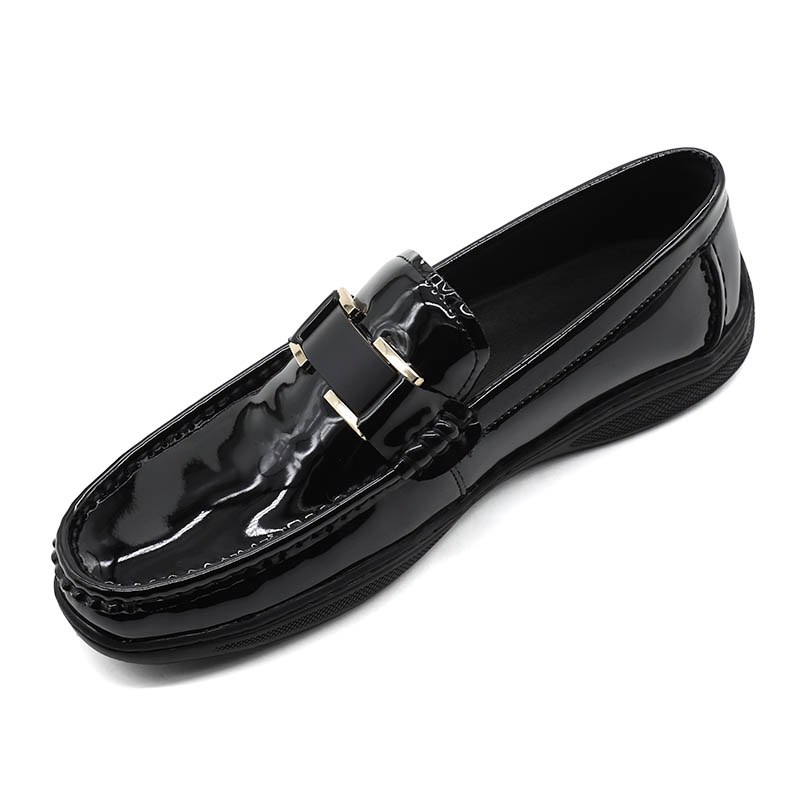 Genuine leather men's shoes 2022 fashion classic bright leather casual leather shoes men's genuine leather soft bottom metal buckle peas shoes slip on