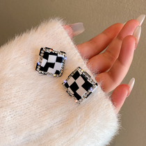 2021 New checkerboard geometric studs tide niche design sense simple cold wind grid earrings earrings earrings
