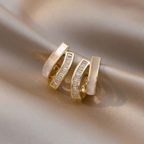 Fashion shell earrings 2021 New 925 silver pin senior sense earring ear nail niche design earrings women tide