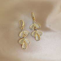 Advanced Sensation Cat Eye Stone Flowers Earrings 2021 new lukewarm wind length Temperament Fashion Personality Earrings Earrings