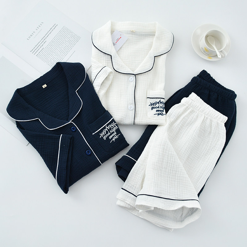 Like the white day family pyjamas women's summer pure cotton cotton cloth thin short sleeves shorts Two sets of loose home clothes