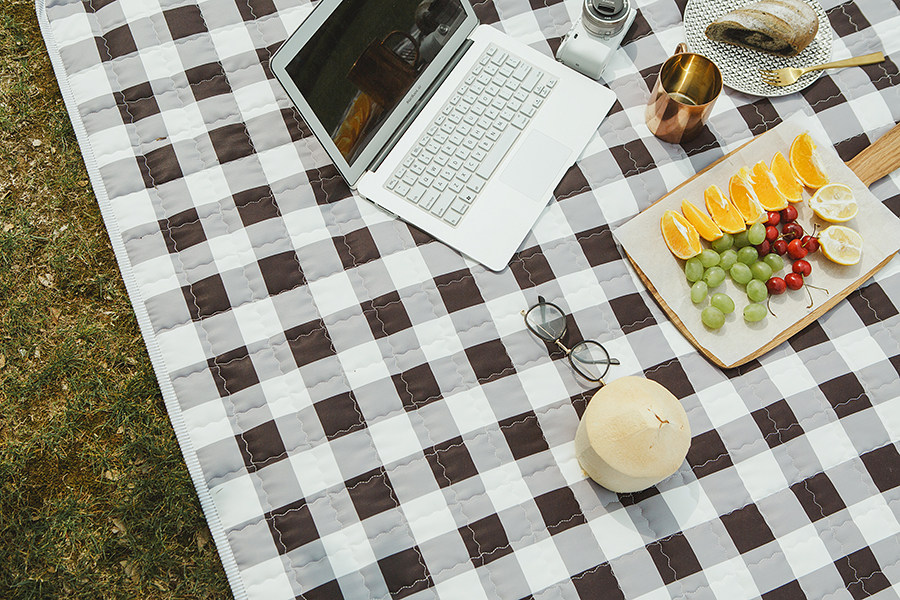 [USD 41.05] ins Picnic mat Outdoor portable children's moistureproof