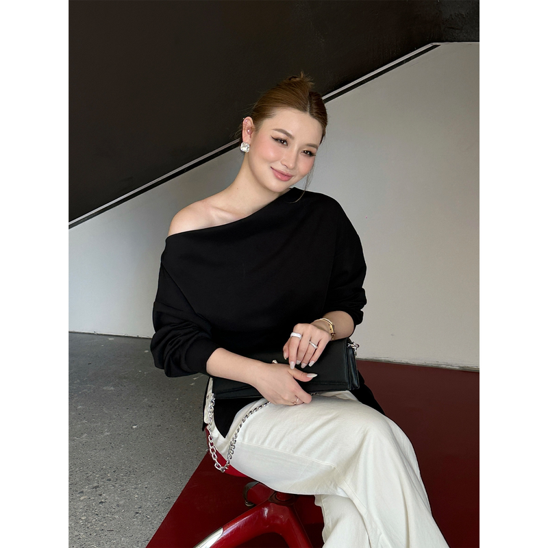 Josie Black Draped Twist-Neck Waist-Cinching T-Shirt, Plus-Size Casual Long-Sleeve Off-Shoulder Slimming Top