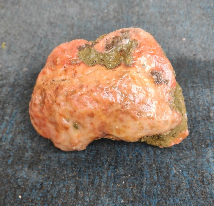 Ning Qiang Coral Jade Powder Meat Color Red Yellow White Natural Chite Small Pendulum Pieces Snowflake Textured Ancient Biogenic Stone L