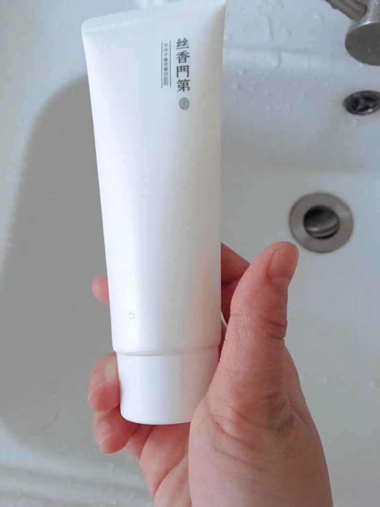 丝香门第温和洁面乳怎么样，它的价格贵不贵_搜券