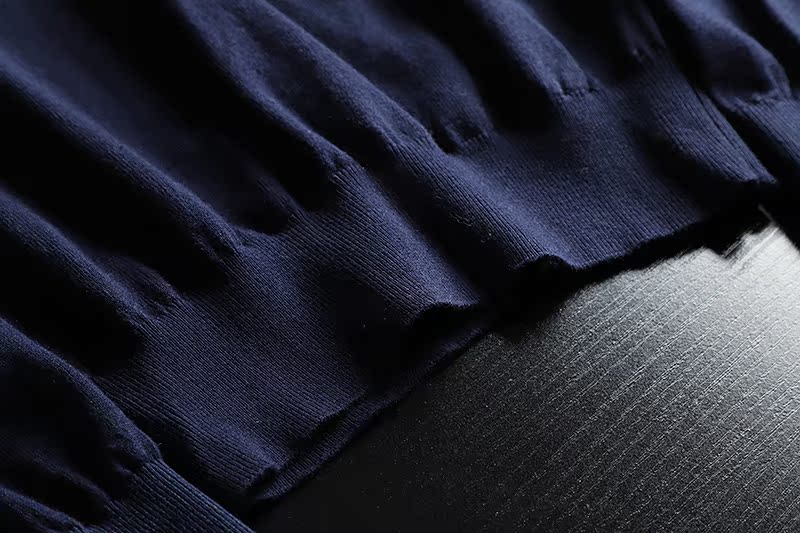Mùa thu và mùa đông đơn giản Áo len cashmere cổ chữ V mới cho nam áo len màu rắn da lộn nhung lót gà hình trái tim áo oversize nam