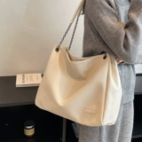 Вместительная и большая сумка через плечо, демисезонная модная цепь, премиум класс, в западном стиле