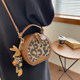 This year's popular high-end niche small bag women's 2021 new trendy ins autumn and winter texture messenger bag handbag