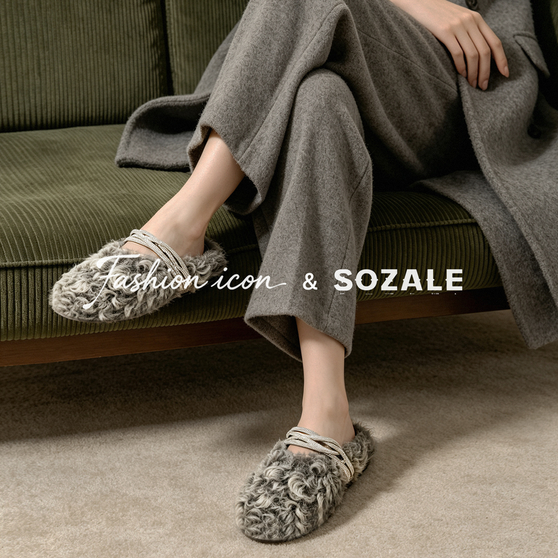 Fashion Icon "Wuzhi" Women's Mules for Autumn, Light Luxury Rhinestone Slip-On Outdoor Closed-Toe Slippers Fashion Icon "Wuzhi" Women's Mules for Autumn, Light Luxury Rhinestone Slip-On Outdoor Closed-Toe Slippers