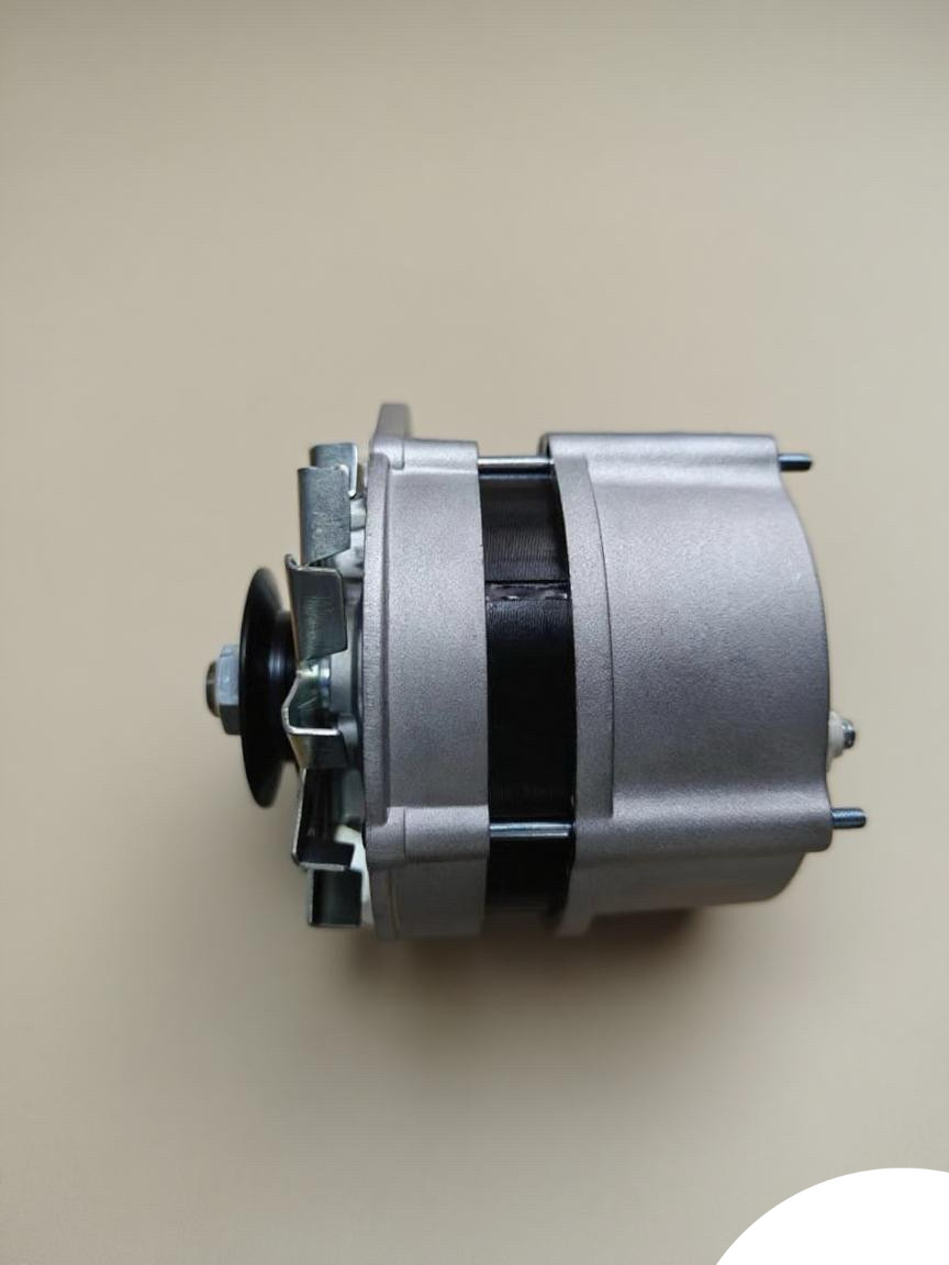 Подарочная коробка 适用科勒高空作业车发电机aak4632发电机11204910发电机12v80a