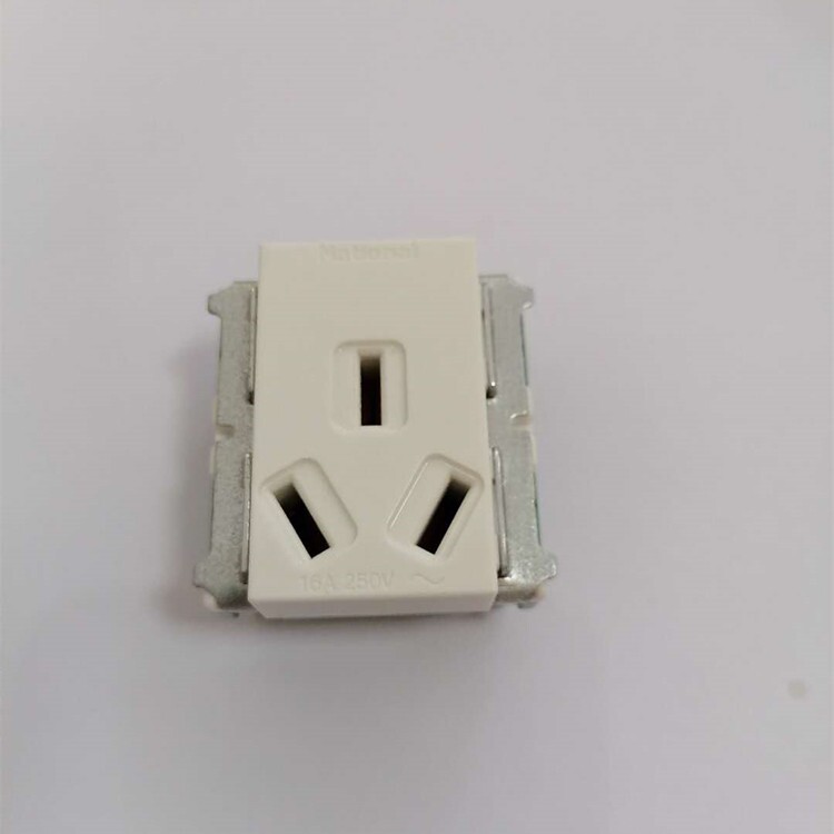 The old panasonic 16A air conditioning socket module