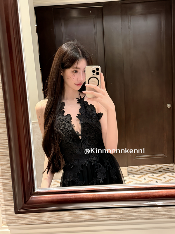 Kinnnnnnkenni Original Stunning Water-Soluble Lace Patchwork Black Elegant Backless Dress