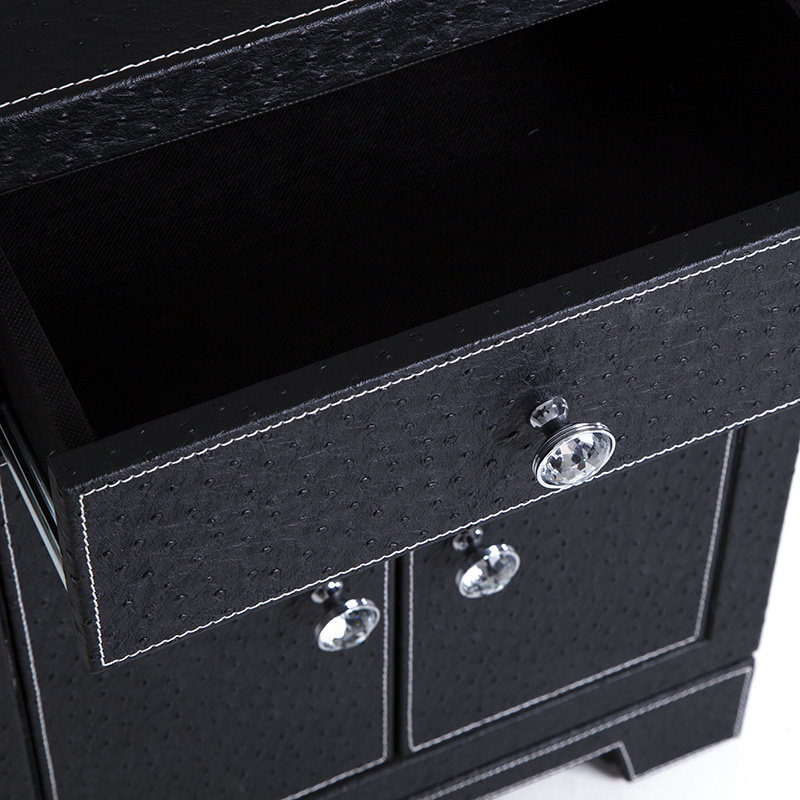 �����ִ�������Ƥ�ﴲͷ��P301