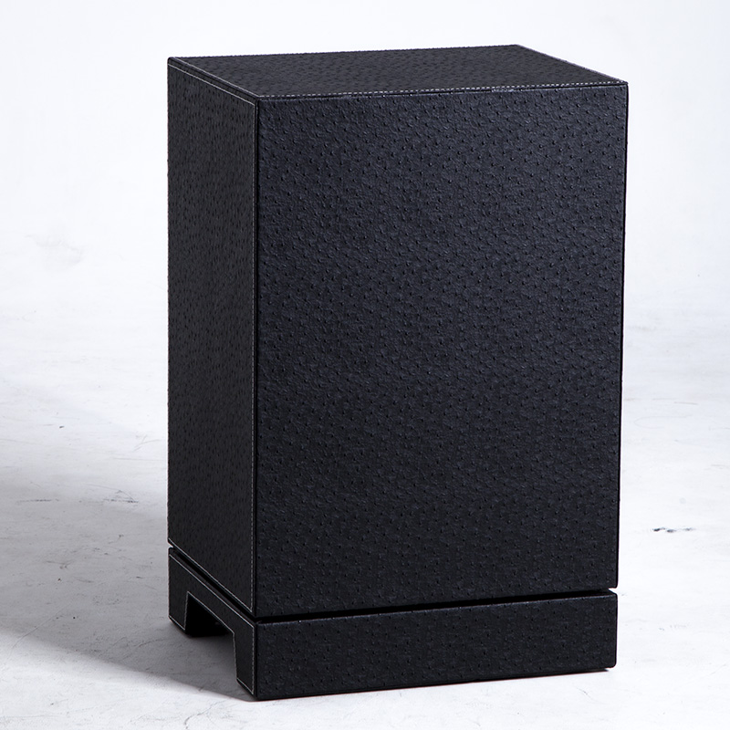 �����ִ�������Ƥ�ﴲͷ��P301