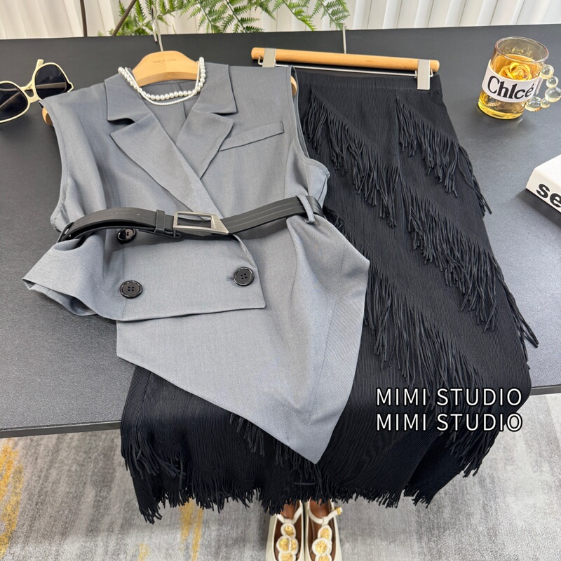 European Fashion Design Suit for Women, Summer Asymmetrical Sleeveless Blazer Vest Top, Tassel Long Skirt Two-Piece Set