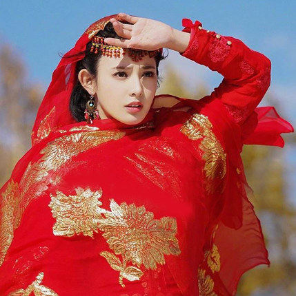 Red National Wind Scalding Gold Printed Cotton Linen Scarlet Woman Tea Card Salt Lake Desert Sun Protection Photo Beach Great Shawl Tide