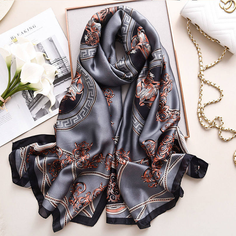 High-grade silk scarf women's printed mulberry silk scarf Korean version of the wild shawl headscarf gauze scarf collar autumn and winter tide