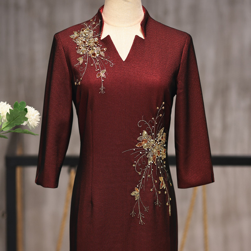 Mu Lan marriage mom wedding dress, high-end autumn and winter noble V-collar wedding toast younger