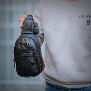 新款迷你男士小包包男包单肩包夏天休闲男士小